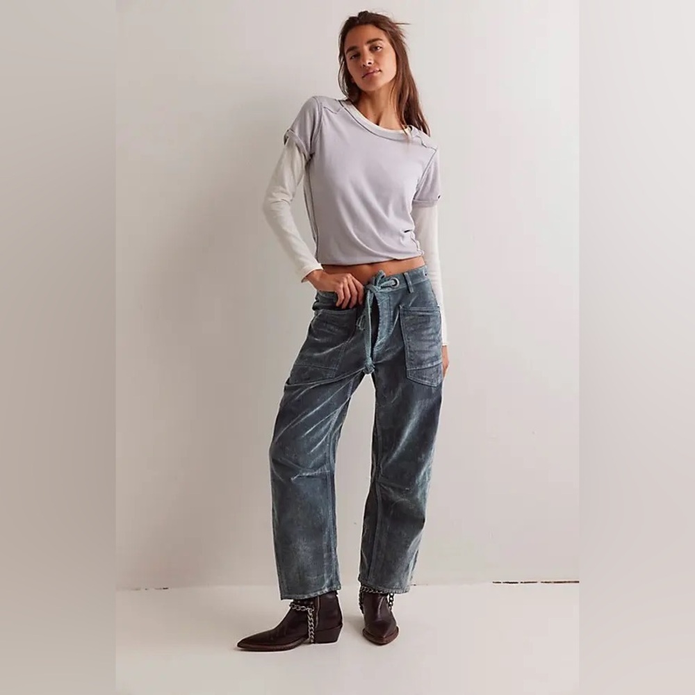NWOT FREE PEOPLE WE THE FREE Moxie Flocked Barrel Jeans | Mountain Green $228